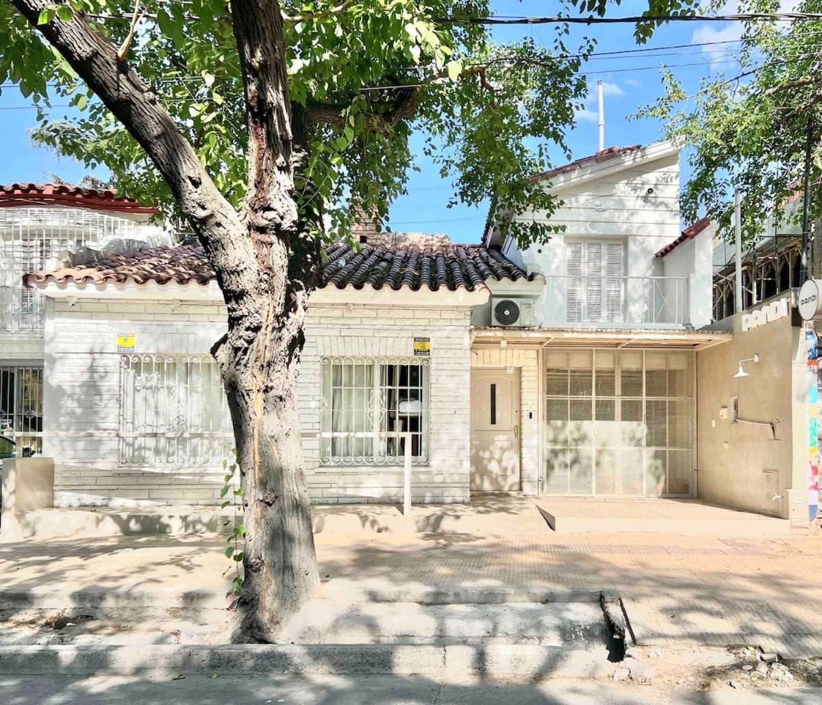 Exclusiva Casa Privada En La Mejor Zona De Mendoza Exterior foto
